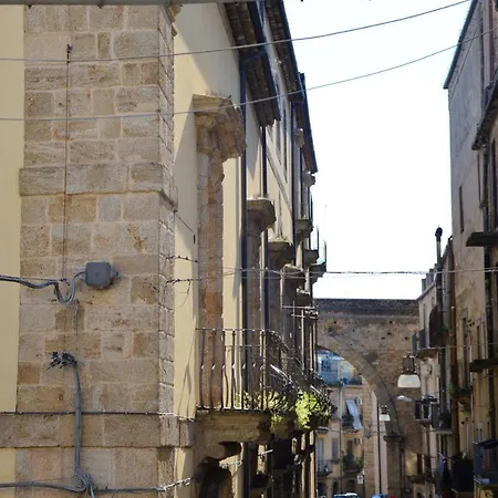 Charming In 70m² Balcony With View Apartment