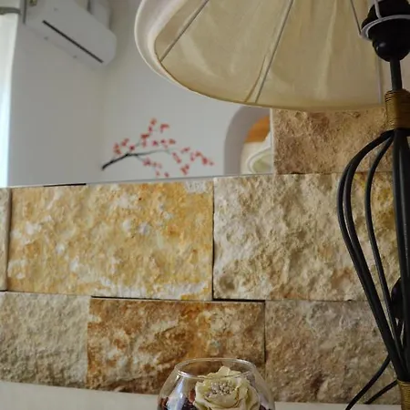 Cozy In - 70 M² With Balcony