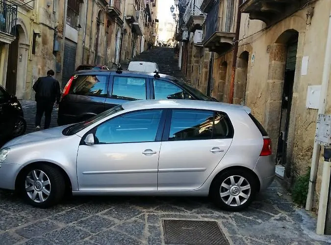 Cozy In - 70 M² With Balcony Apartment Caltagirone